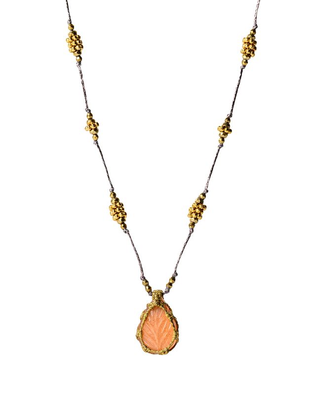 Leaf Peach Moonstone Necklace