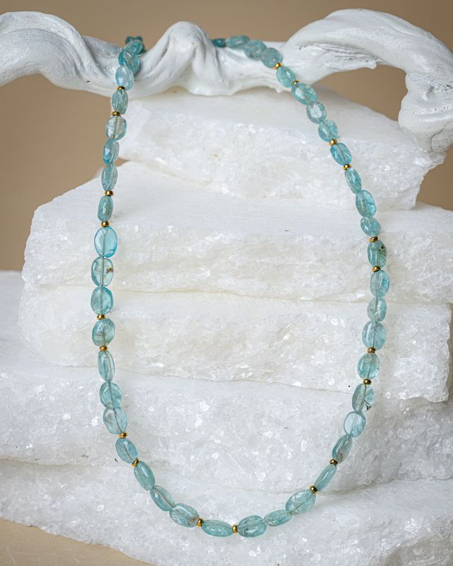 Aquamarine short neckalce