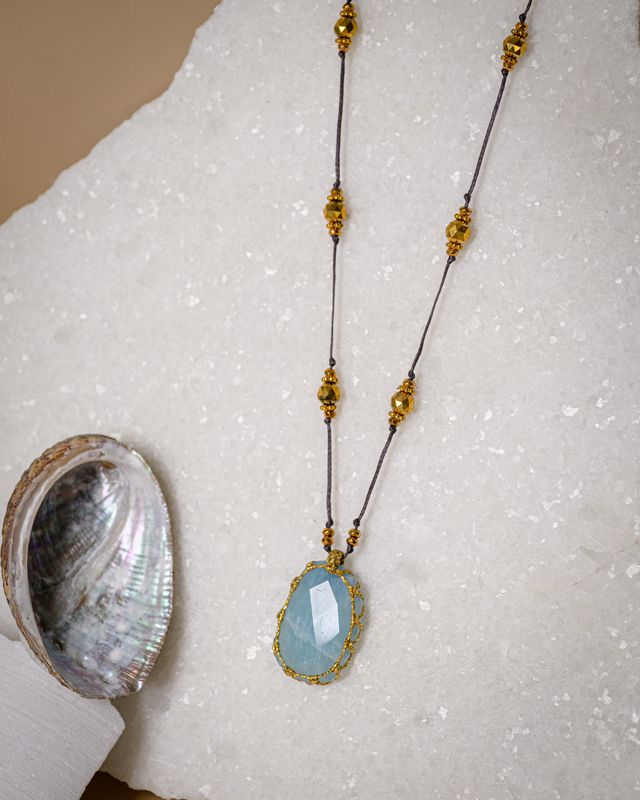 Aquamarine simple long Necklace